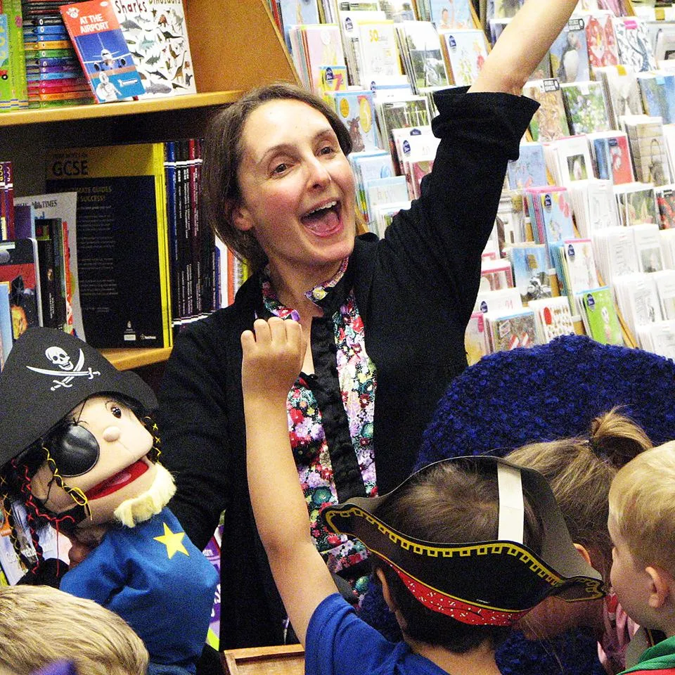 Vickie Holden storytelling at bookshop.